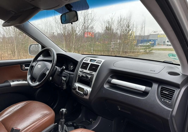 Kia Sportage cena 23900 przebieg: 187000, rok produkcji 2010 z Dzierżoniów małe 191